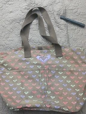 Roxy Brown Canvas Tote with Multicolor Heart Pattern